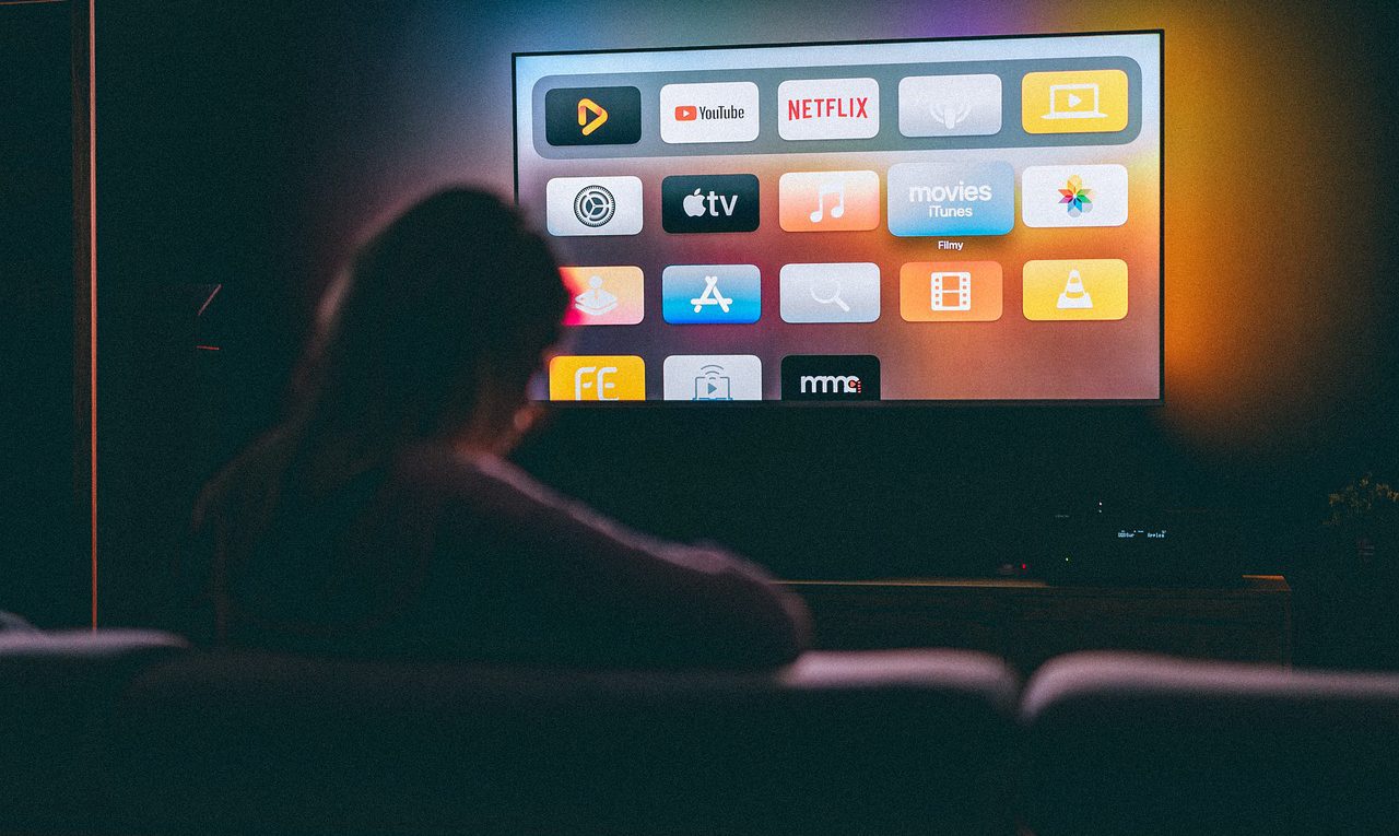 Telewizory z zakrzywionym ekranem: Zalety i wady