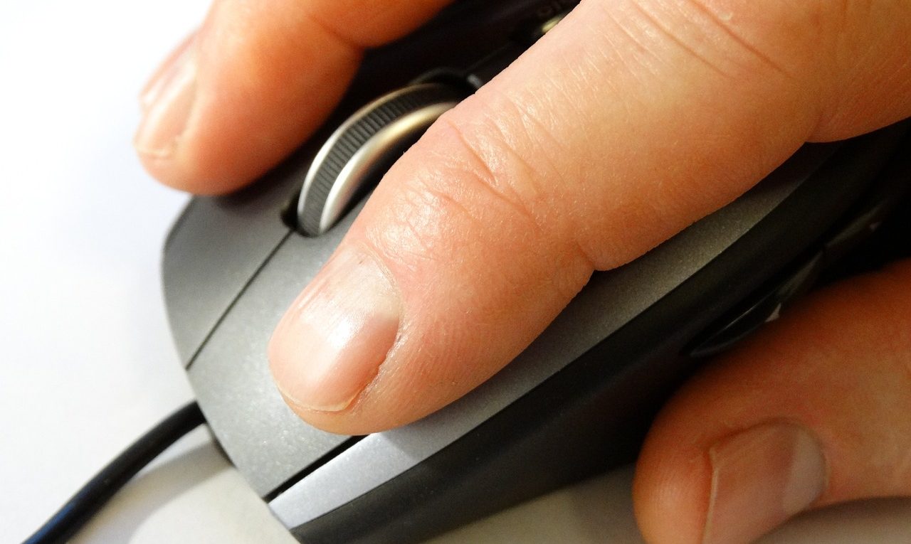 Jak wybrać myszkę komputerowej do codziennej pracy?