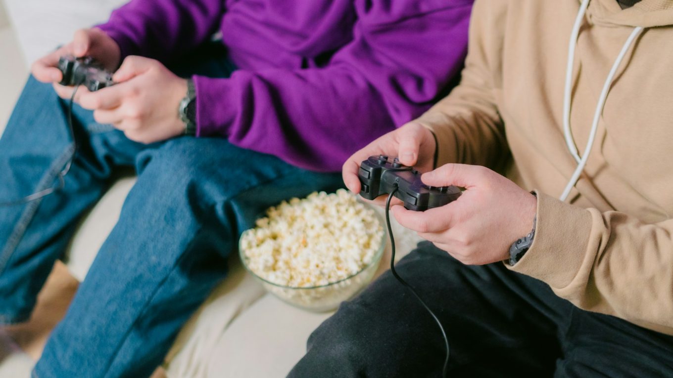 FPS – co sprawia, że gry tego gatunku są tak popularne?